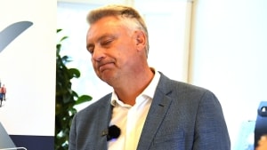Borgmester i Lolland Kommune Holger Schou Rasmussen (S) ærgrer sig over, at MAN Energy Solutions vil flytte arbejdspladser væk fra kommunen. Arkivfoto: Anders Knudsen