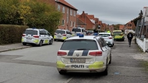 Stor politiaktion i Nykøbing onsdag eftermiddag. Foto: Presse-fotos.dk