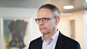 Michael Braüner Schmidt er lægefaglig direktør på Aarhus Universitetshospital (AUH). Han siger, at sygehuset ønsker at fortsætte samarbejdet med de to kirurger, som har sagt op. (Arkivfoto). Foto: Henning Bagger/Ritzau Scanpix
