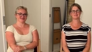 Sognepræsterne Susanne Oxholm Bay Jacobsen (til venstre) og Rebekka Maria Brandt Kristensen er begge uddannet i sjælesorg og sorggruppeledelse. Privatfoto